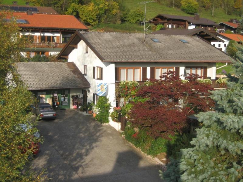 Appartements Haus Wonka - Mayer Am Zellerberg 48 83324 Ruhpolding