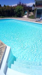 Appartements Hébergement 4 personnes Lencouacq 94 Route de Roquefort 40120 Lencouacq Aquitaine