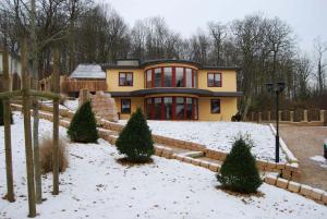 Hinter Dem Schloss