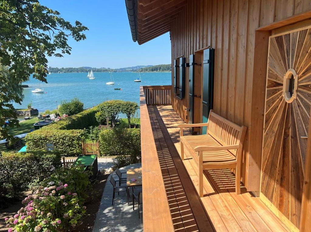 Hoixl Gütl auf der Fraueninsel Fraueninsel 33, 83256 Frauenchiemsee