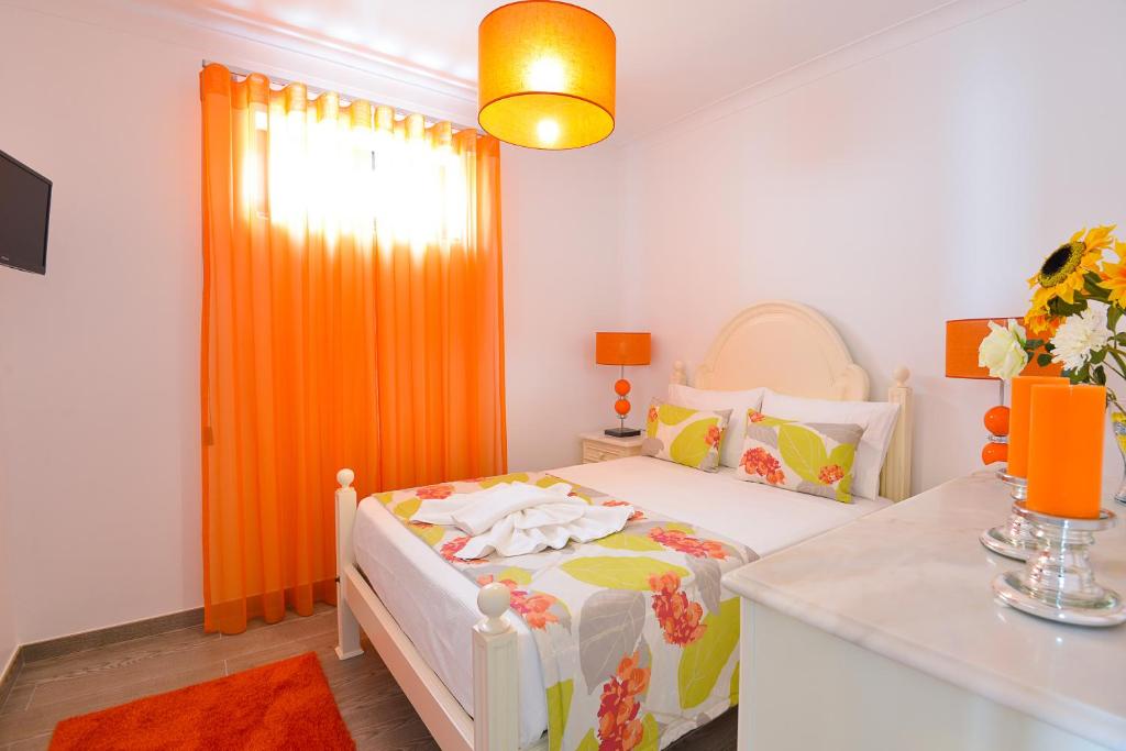 Appartements Holidays Nazaré Centro Rua de São Lázaro, n. 1 2450-901 Nazaré