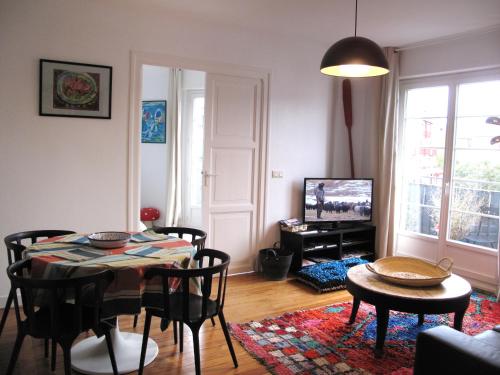 IBERIA 1 appartement T3 à 200 m de la plage avec parking privé