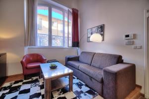 IMMOGROOM - Immeuble entier avec 5 appartements - CLIMATISATION - Proche de la plage et du Palais des Festivals