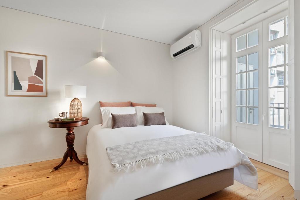 Appartements InBloom Apartments 10 Praça de Almeida Garrett 4000-069 Porto