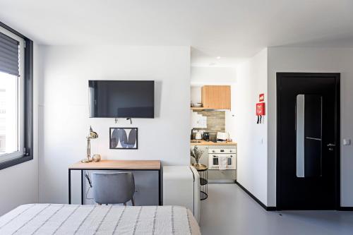 João das Regras Apartments by LovelyStay