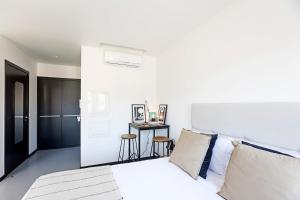 João das Regras Apartments by LovelyStay