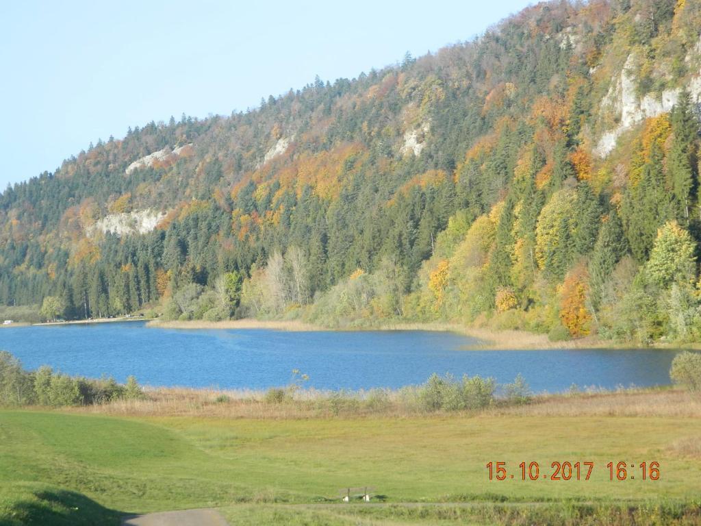 la berlie du jura les ronchaux 860 route de st claude, 39130 Étival