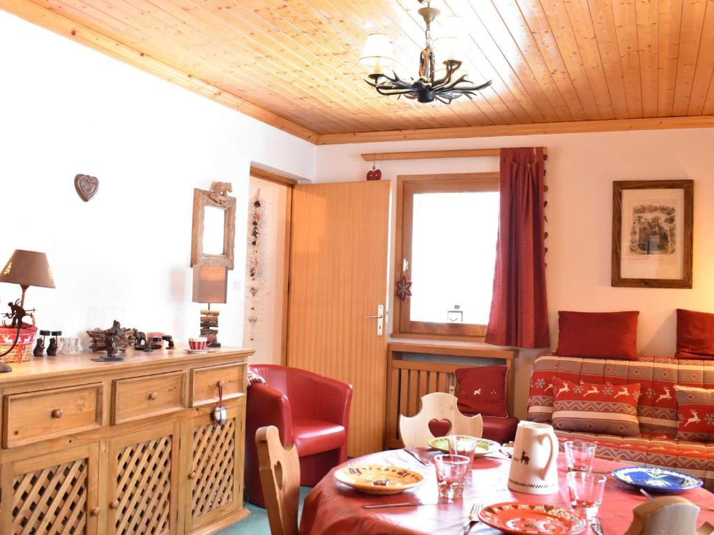 La Grande Maison Gannat 03800 Gannat