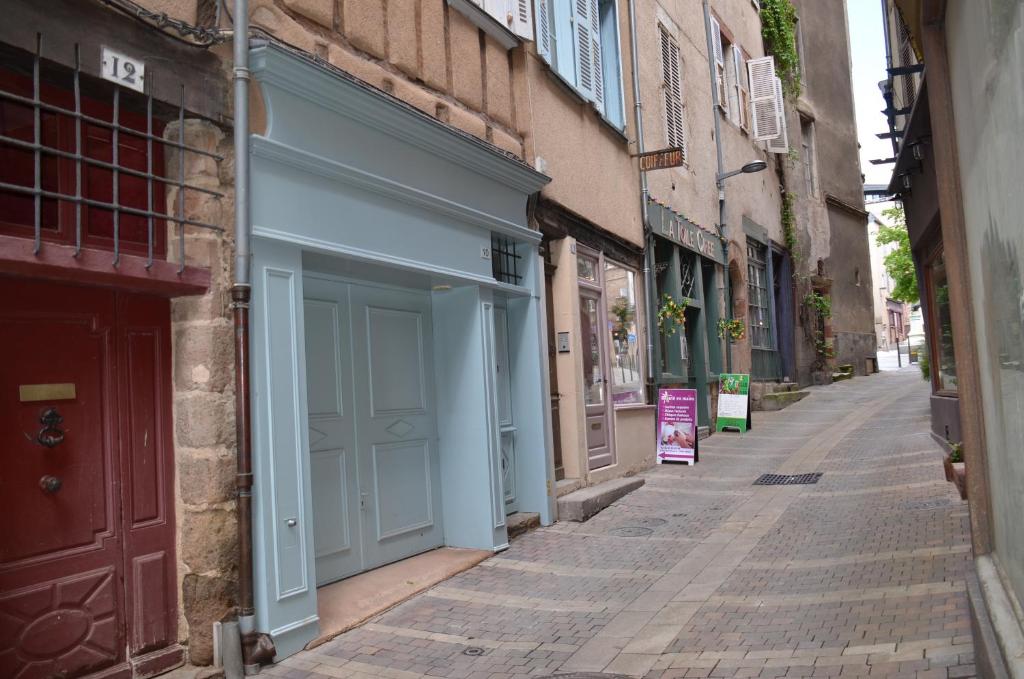 Appartements La Maison bleue, un emplacement de choix à Rodez 2ème étage 10 Rue de la Barrière 12000 Rodez