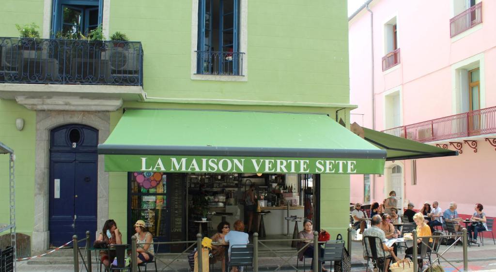LA MAISON VERTE SETE 3 Rue Gaston Escarguel, 34200 Sète