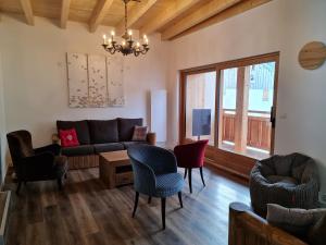 La MaiZon du Bois - Le Haut appartement de 130 m2 - Le Bas appartement de 70 m2