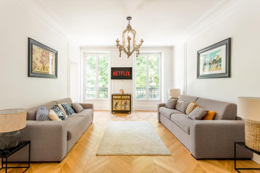 Appartements La Résidence du Sénateur 78 rue d'assas 75007 Paris