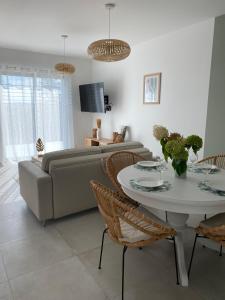 Appartements La villa perchée 36 Rue de Montlignon 95390 Saint-Prix Île-de-France