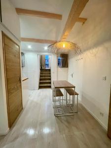 LaFrenchCasa Noailles