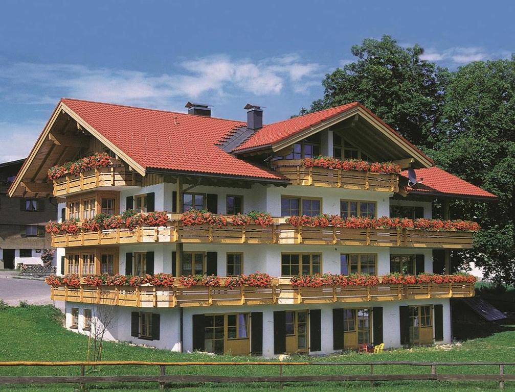 Appartements Landhaus Barbara Oberdorf 11 87538 Obermaiselstein