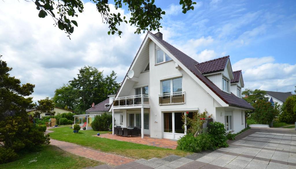 Appartements Landhaus Dreesen Strandstraße 134A 23669 Timmendorfer Strand