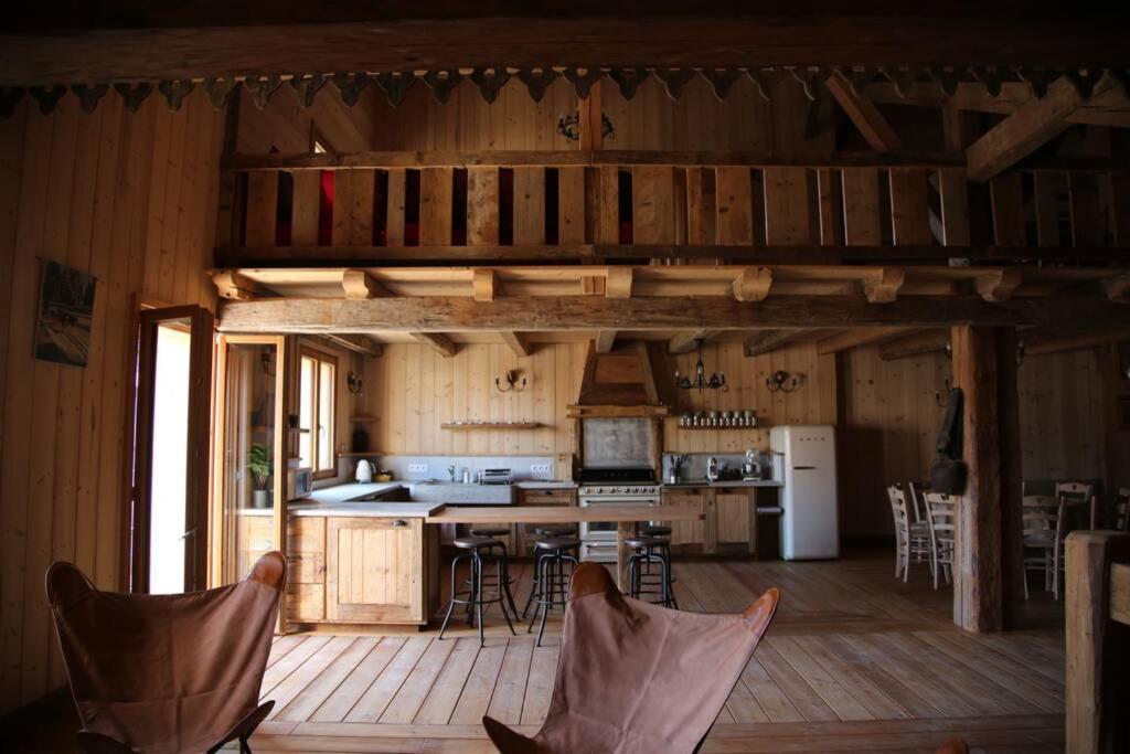 Landhaus Kaisershof - Ferienwohnungen auf dem Land 26434 Wangerland