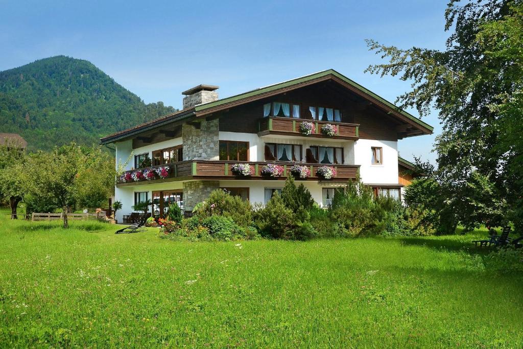 Appartements Landhaus Pichler Wiesenstraße 8 a Rauschberg 83324 Ruhpolding