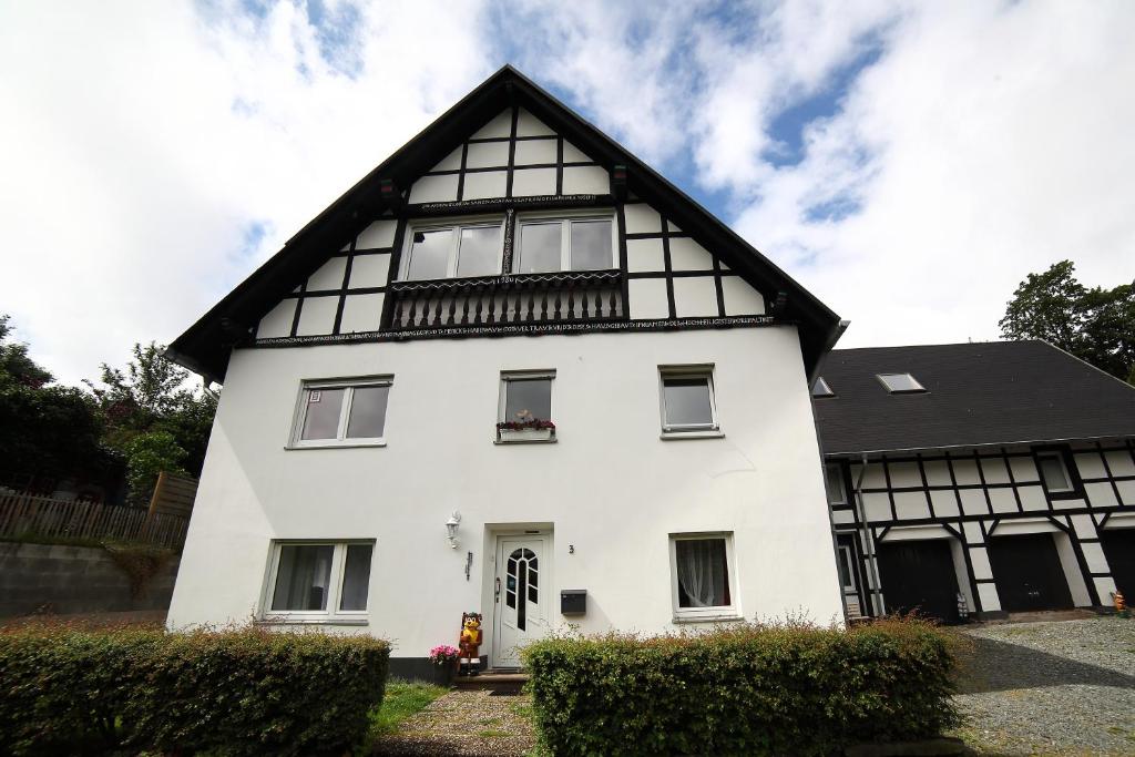 Appartements Landhaus Silbach Stollenweg 3 59955 Winterberg