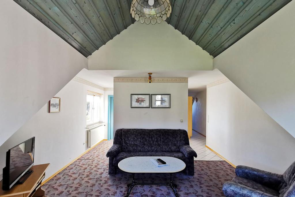Appartements Landhaus zur Schmiede Brunngrabenstrasse 2 36163 Abtsroda
