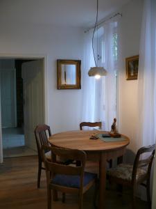 Appartements Landlust Unser L ieblingscafe 87 Rheindamm 46509 Xanten Rhénanie du Nord - Westphalie