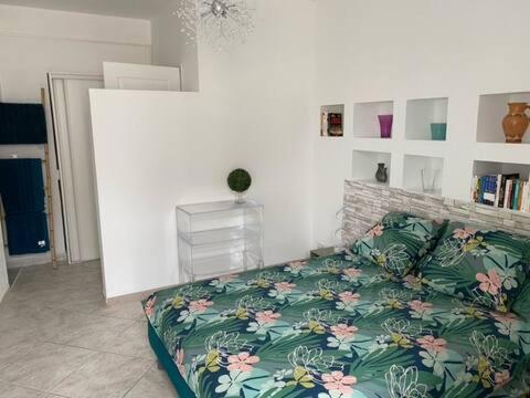 Le 12 Boulevard Paoli