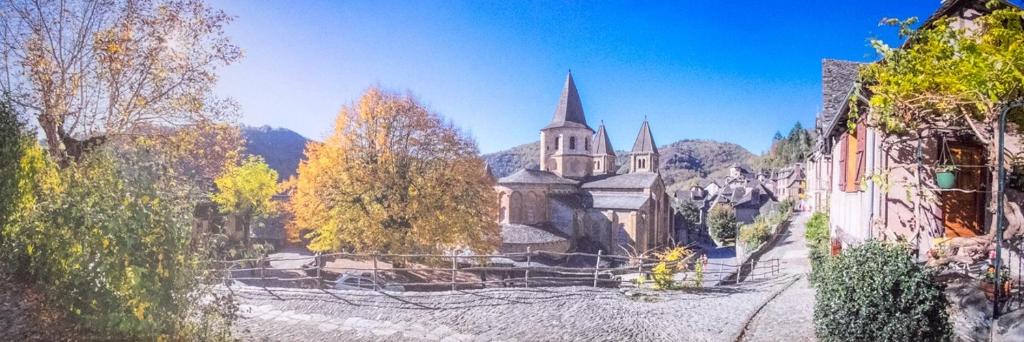 Le Compostelle de Conques Rue Emile Roudier, 12320 Conques