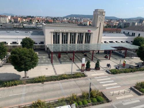 Le Petit Terminus - GARE SNCF