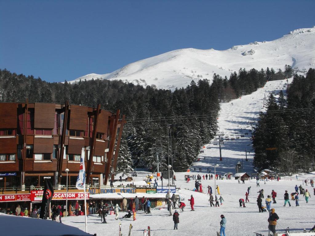 Appartements LE SAPORTA- Studios et Appartements meublés de tourisme Prairie des Sagnes 15300 Le Lioran