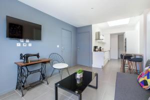 Le Temple, Studios & Appartement