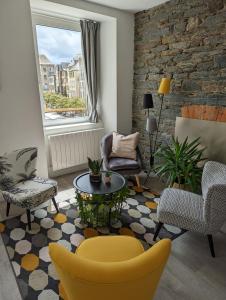 Les Appartements de Viarmes et de Guernisac -2 chambres 60 m2-