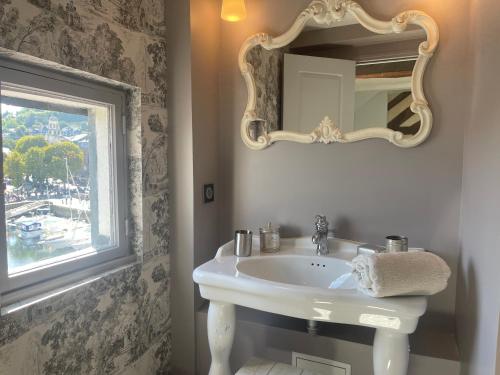 Les appartements du Dauphin - Vue port