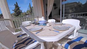 Appartements Les Balcons Fleuris 11 Chemin des Bouteillers 83120 Sainte-Maxime Provence-Alpes-Côte d\'Azur