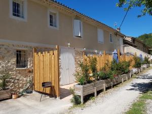 Appartements Les gîtes de Moussan Moussan 26570 Montbrun-les-Bains Rhône-Alpes