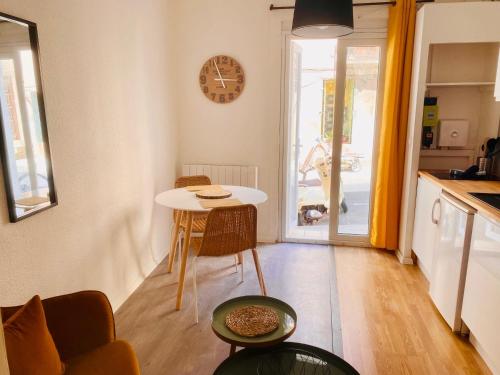 ''Les Pascal'' 2 appartements côte à côte au coeur du Quartier Haut