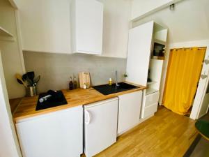 ''Les Pascal'' 2 appartements côte à côte au coeur du Quartier Haut