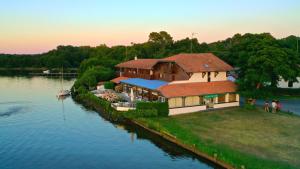 Appartements Les Rives du Lac de Léon 2 Rue des Berges du Lac 40550 Léon Aquitaine