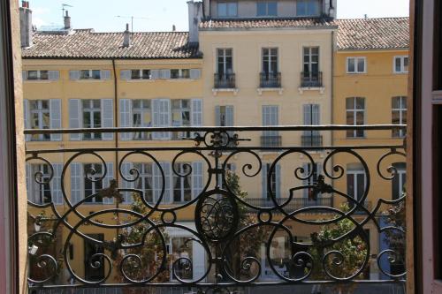 Les Suites du Cours & Spa