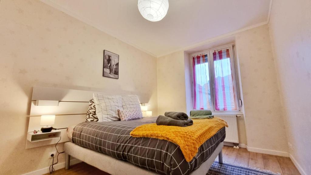 Appartements Les Suites GALF - Spacieux - Fibre - Netflix - RBNB 28 Rue de Galfingue 68200 Mulhouse