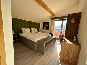 Les Trois Chaufatons - Chalets Boutiques, Propriétés Mont Amour