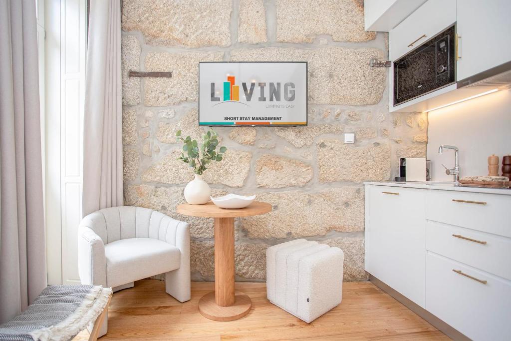 Liiiving in Porto- Clérigos Boutique Apartments Rua de Trás 126, 4050-614 Porto