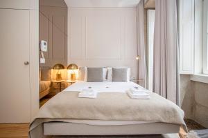Liiiving in Porto- Clérigos Boutique Apartments