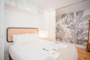 Liiiving in Porto - Flores Design Experience Apartments