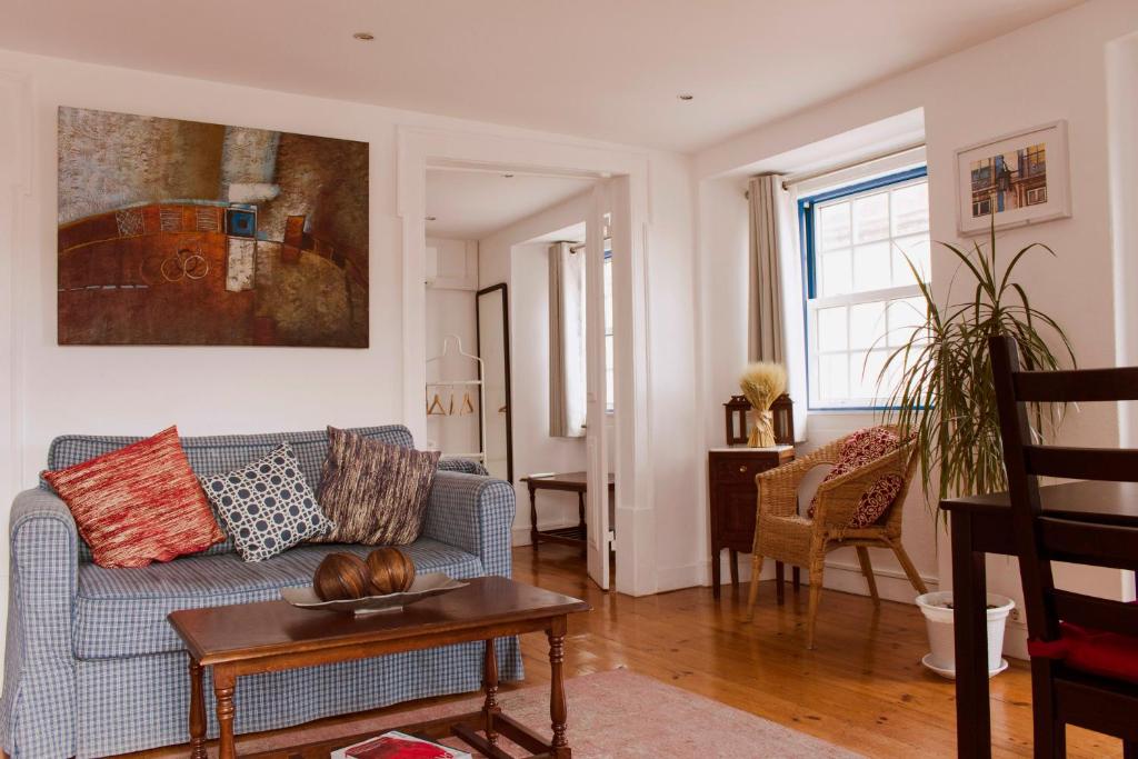 Like Home by Madrabica Rua Vicente Borga 112, 1 andar Dto, 1200-866 Lisbonne