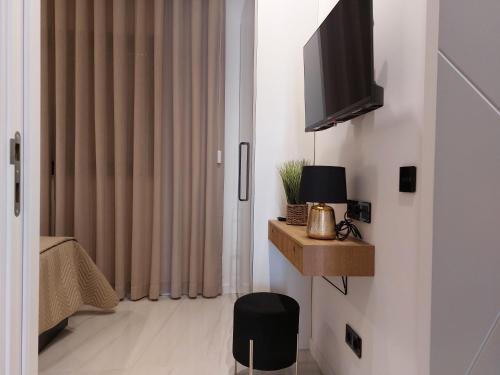 Liris Holiday Apartments