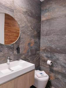 Liris Holiday Apartments
