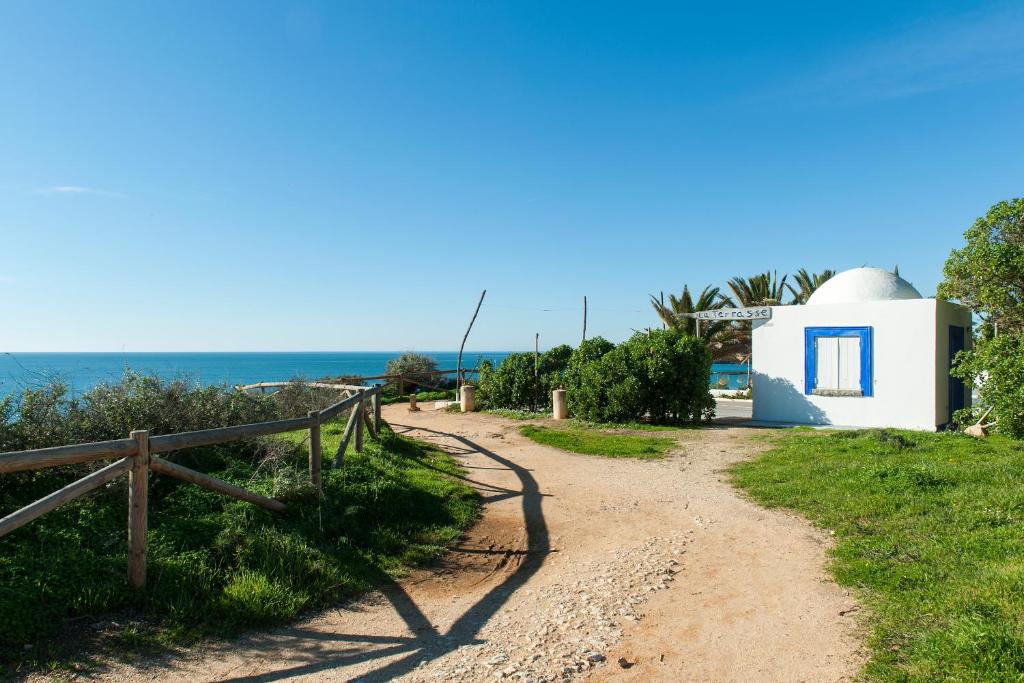 Litoral Mar Beside the Beach Beco dos Três Castelos, Edifício Litoral Mar -  Bloco 9 - Apt. 27 e Apt. 31, 8500-353 Portimão