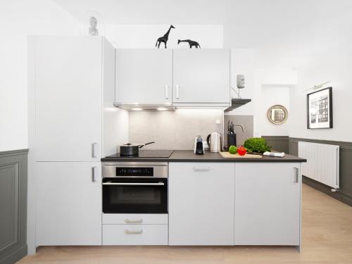 LivinParis - Luxury 2 Bedrooms Opera I