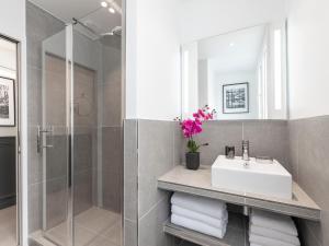 LivinParis - Luxury 2 Bedrooms Opera I