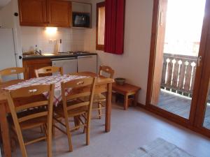 Locabed - Appartements Residence Les Chaumettes Les Chalets de Super D proche pistes